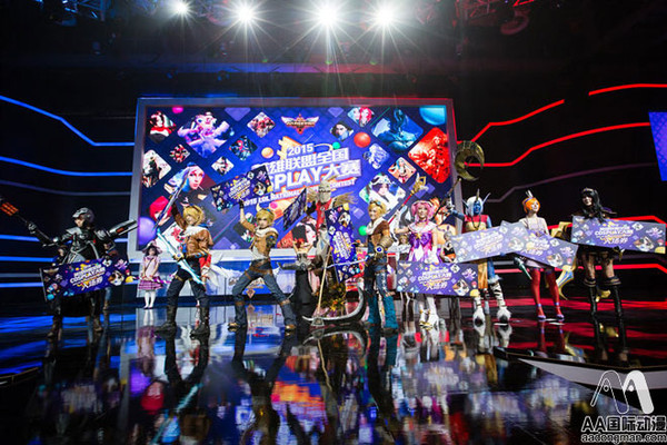 季后赛选队引爆争议！NIP战队被首选Doinb直播怒斥，电竞热议对阵形势